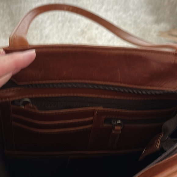 Leather tote/portfolio; never used; tan - Picture 4 of 6